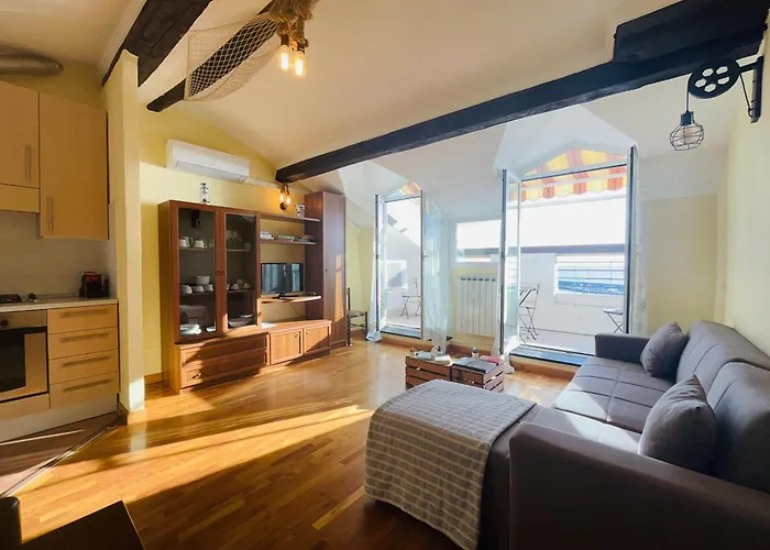 Maison Du Port Vieux شقة *